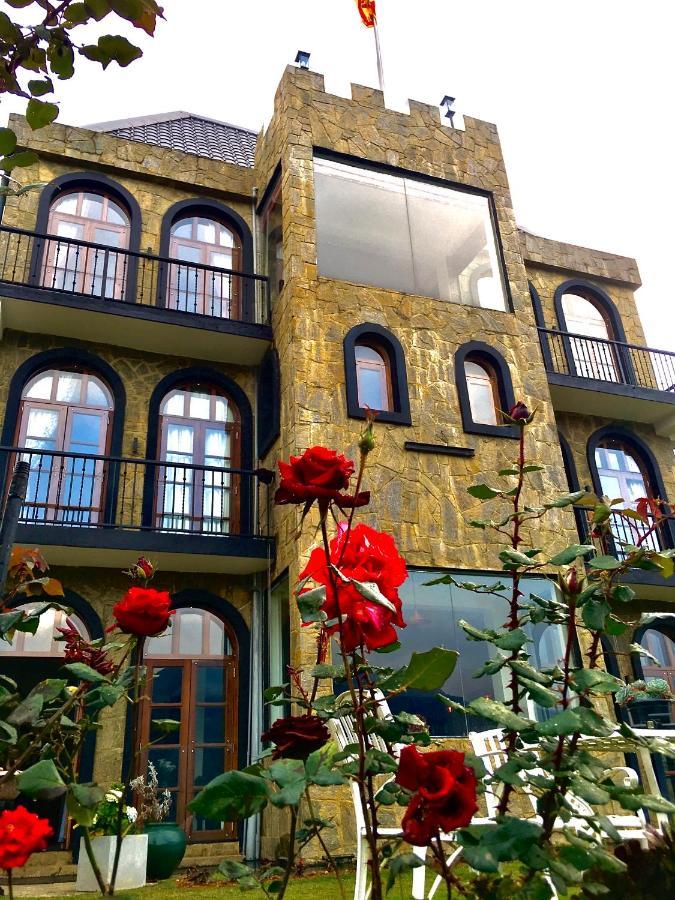 The Wind Castle Hotel Nuwara Eliya Exterior photo