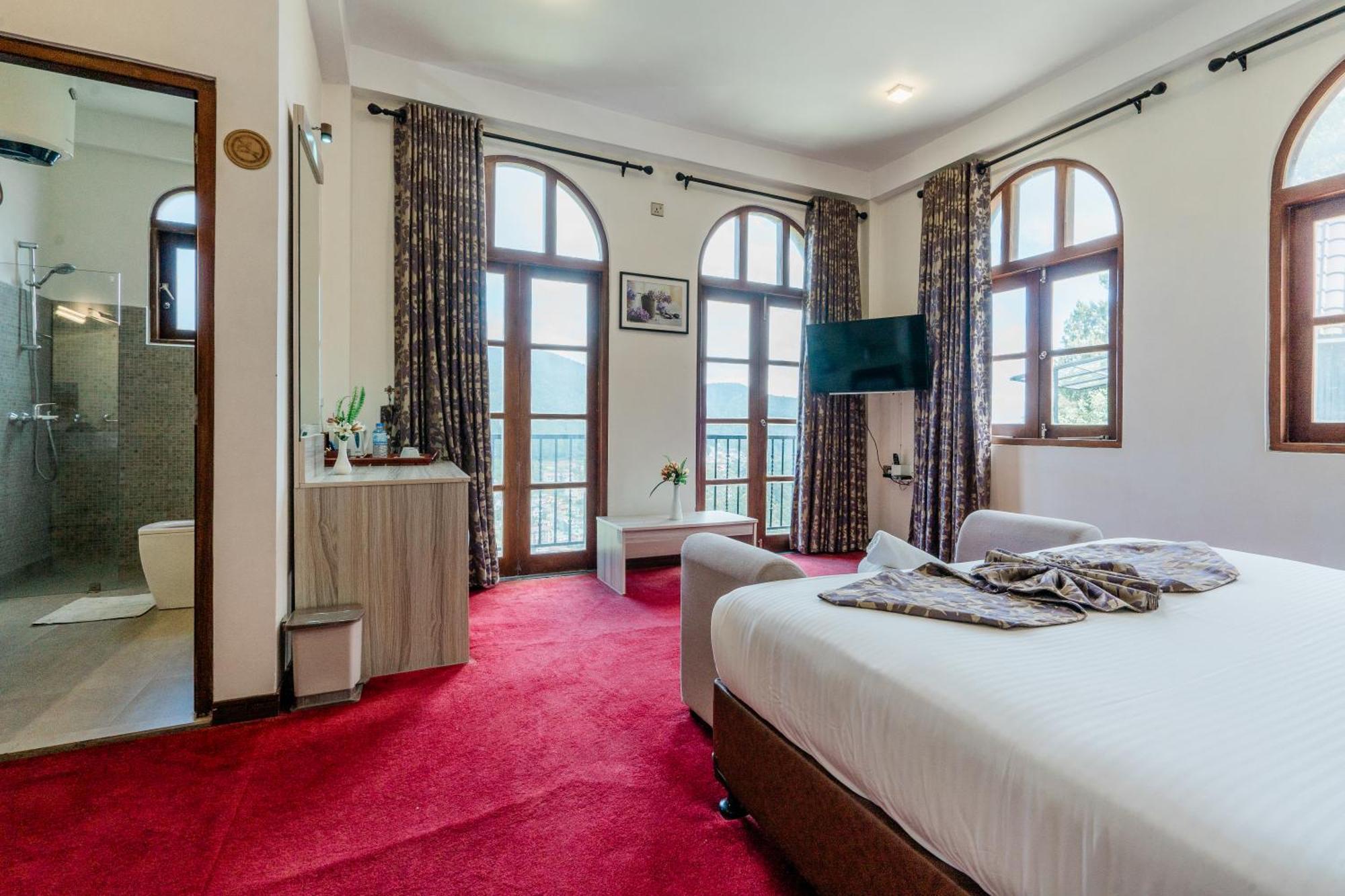 The Wind Castle Hotel Nuwara Eliya Exterior photo