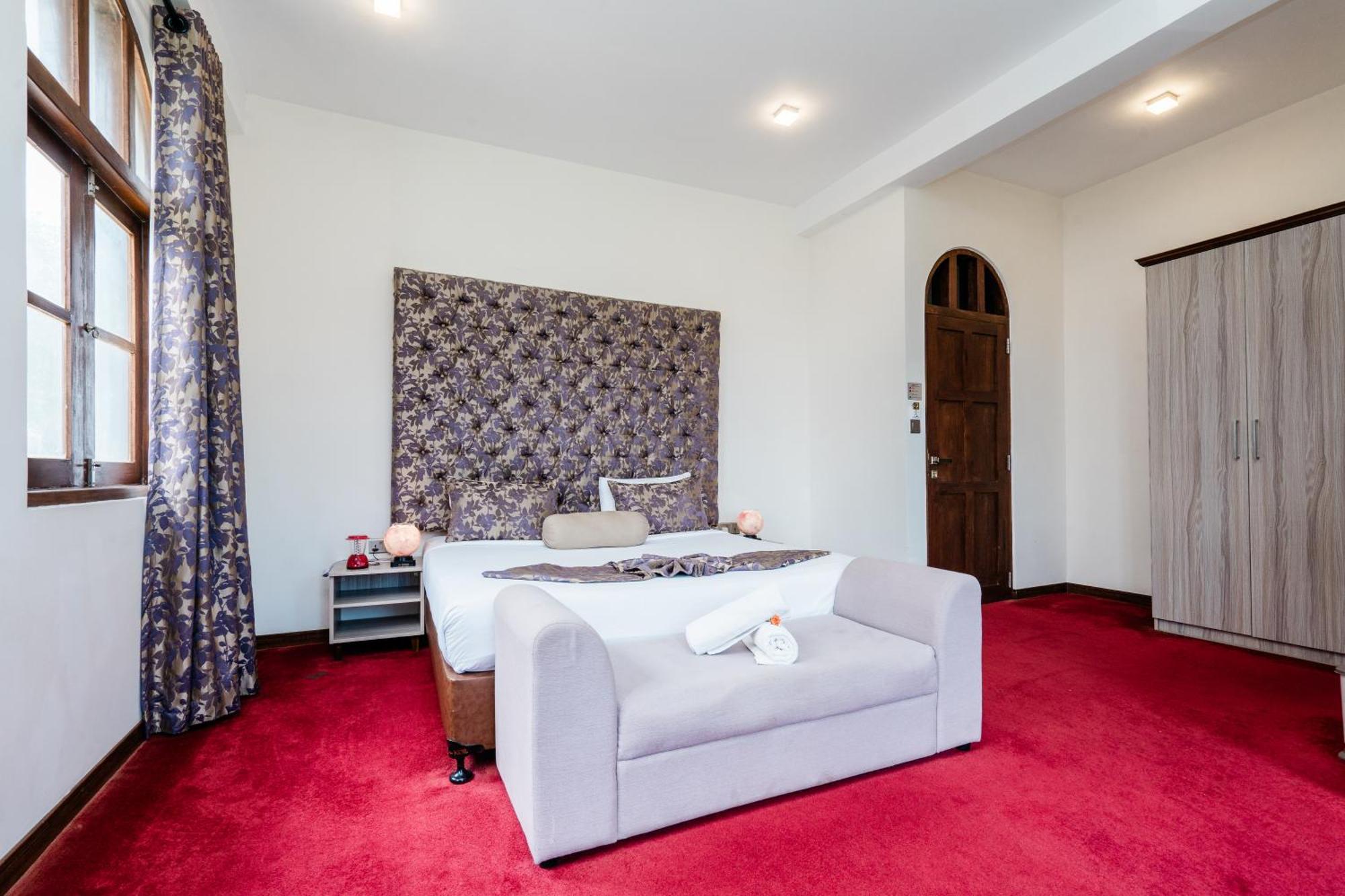 The Wind Castle Hotel Nuwara Eliya Exterior photo